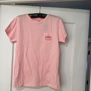 NWT VINEYARD VINES TSHIRT